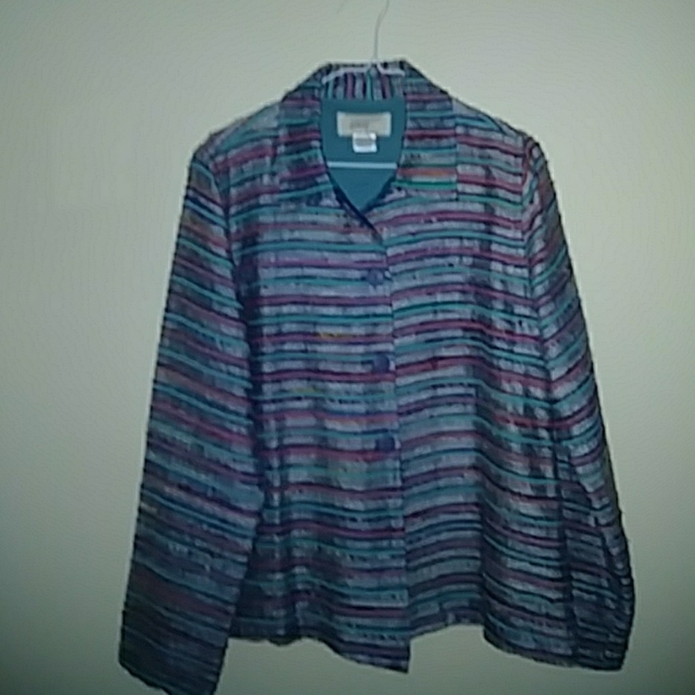100% Silk Jacket anu by natural. Sz L